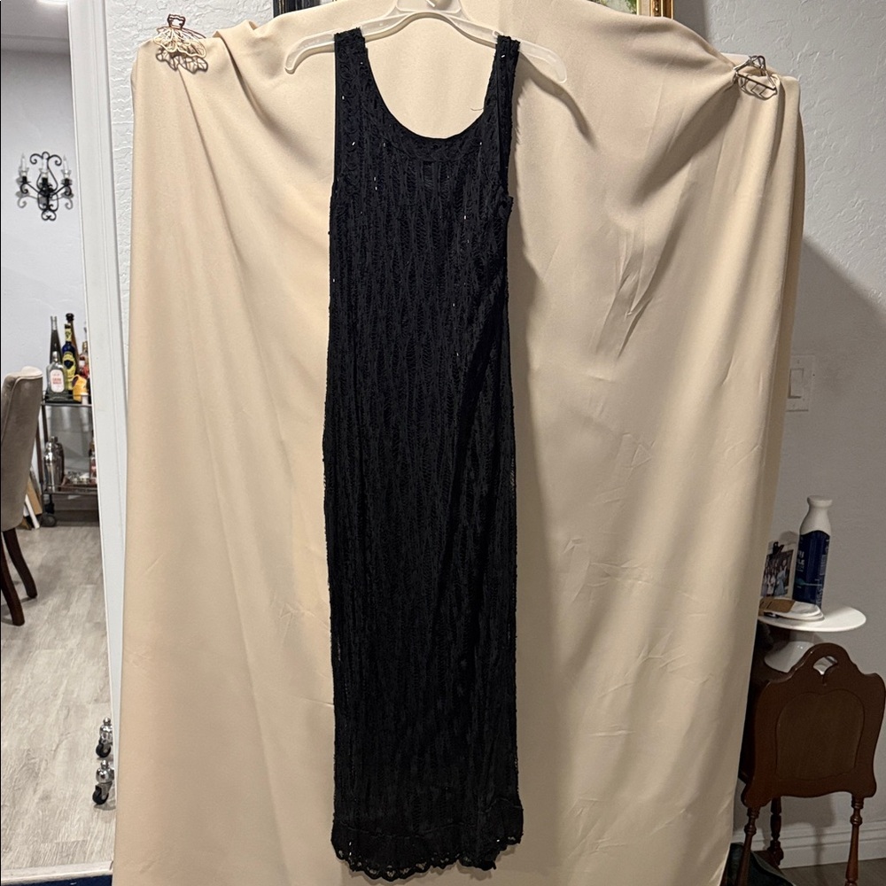 Black Beaded Sleeveless Maxi Dress - Classic Evening Wear